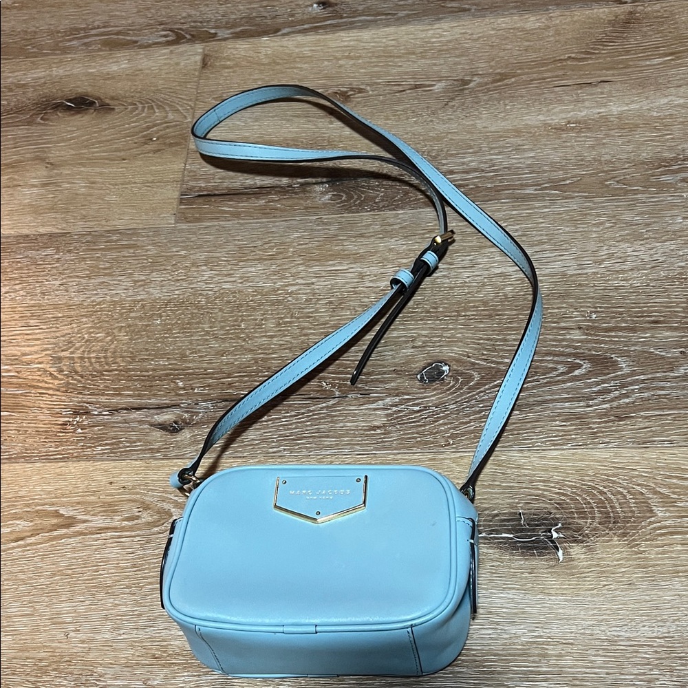 Marc Jacobs Voyage square Light Blue Crossbody Camera Bag with Gold Accent